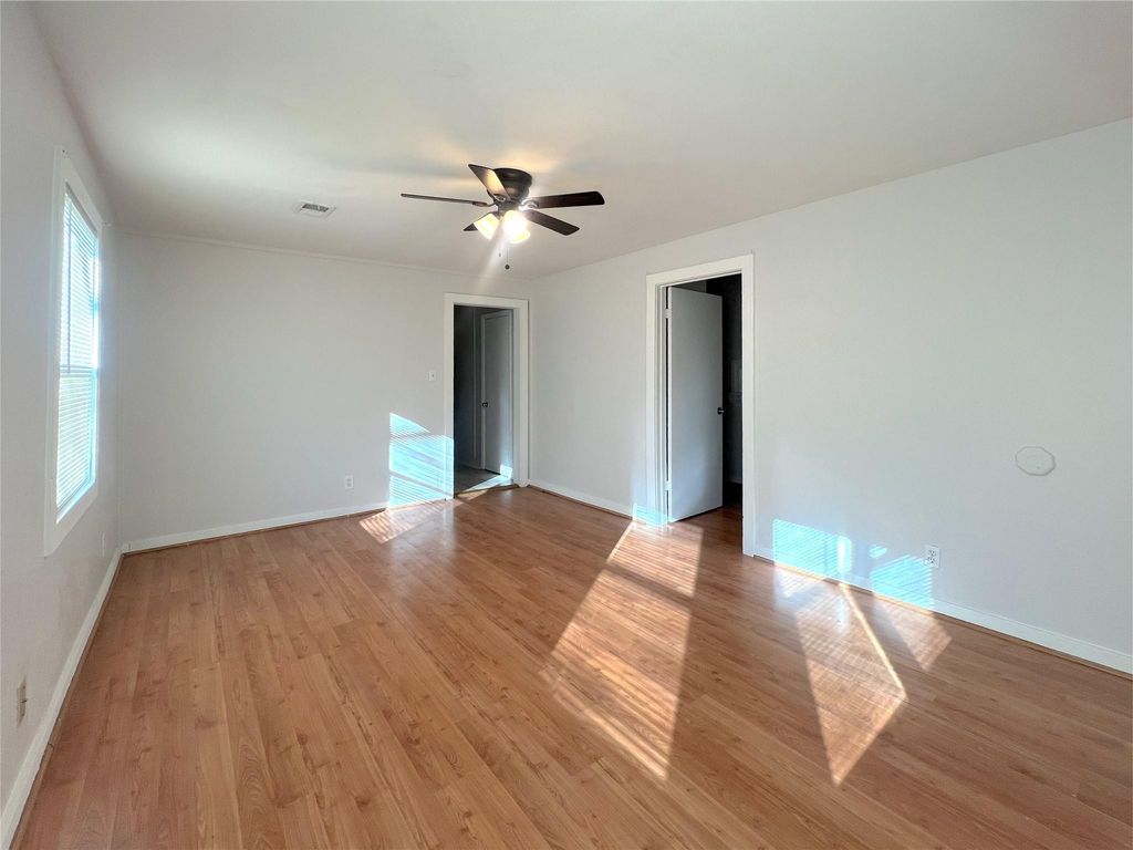 Photo of 13701 Texarkana Street, Houston, TX 77015 (MLS # 68701398)