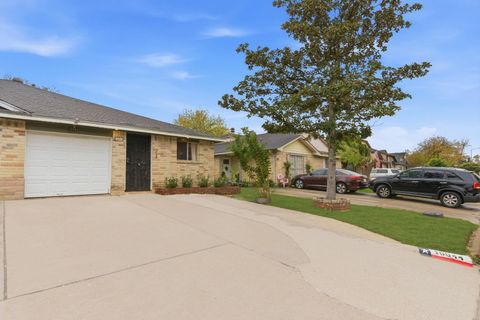 10044 Lasaber Court Houston TX 77038