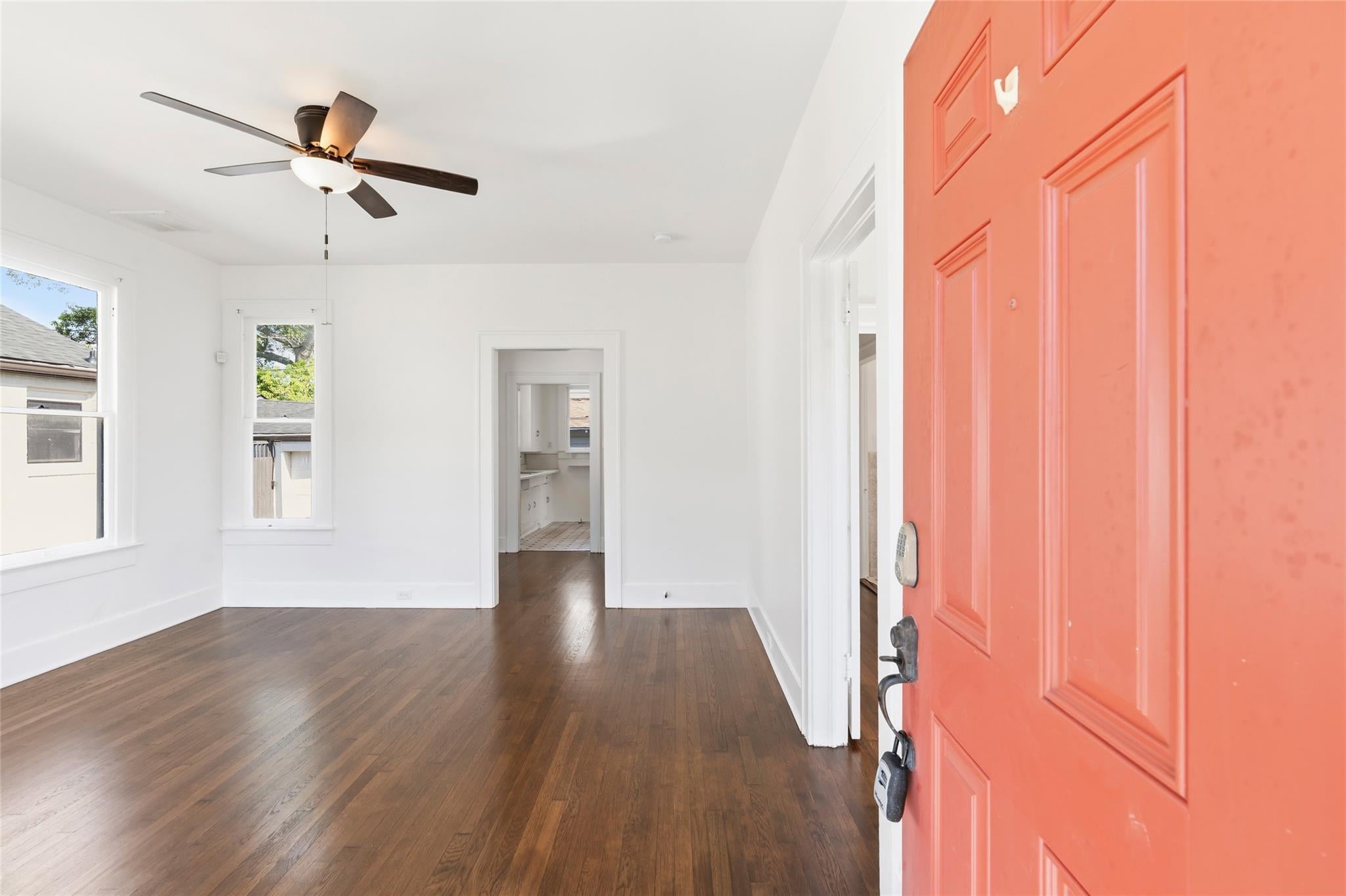 4307 Avenue Q 1/2