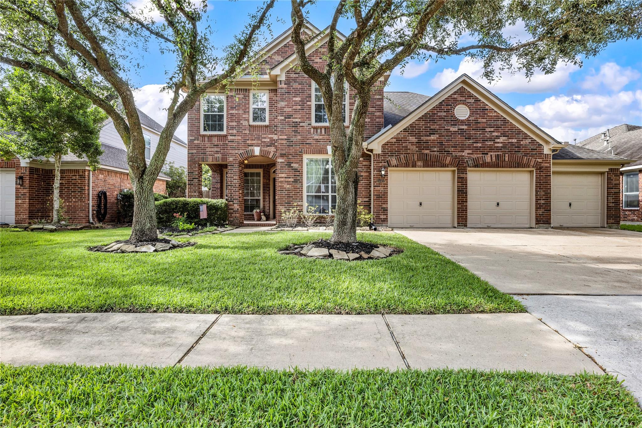 15322 Bent Twig Way