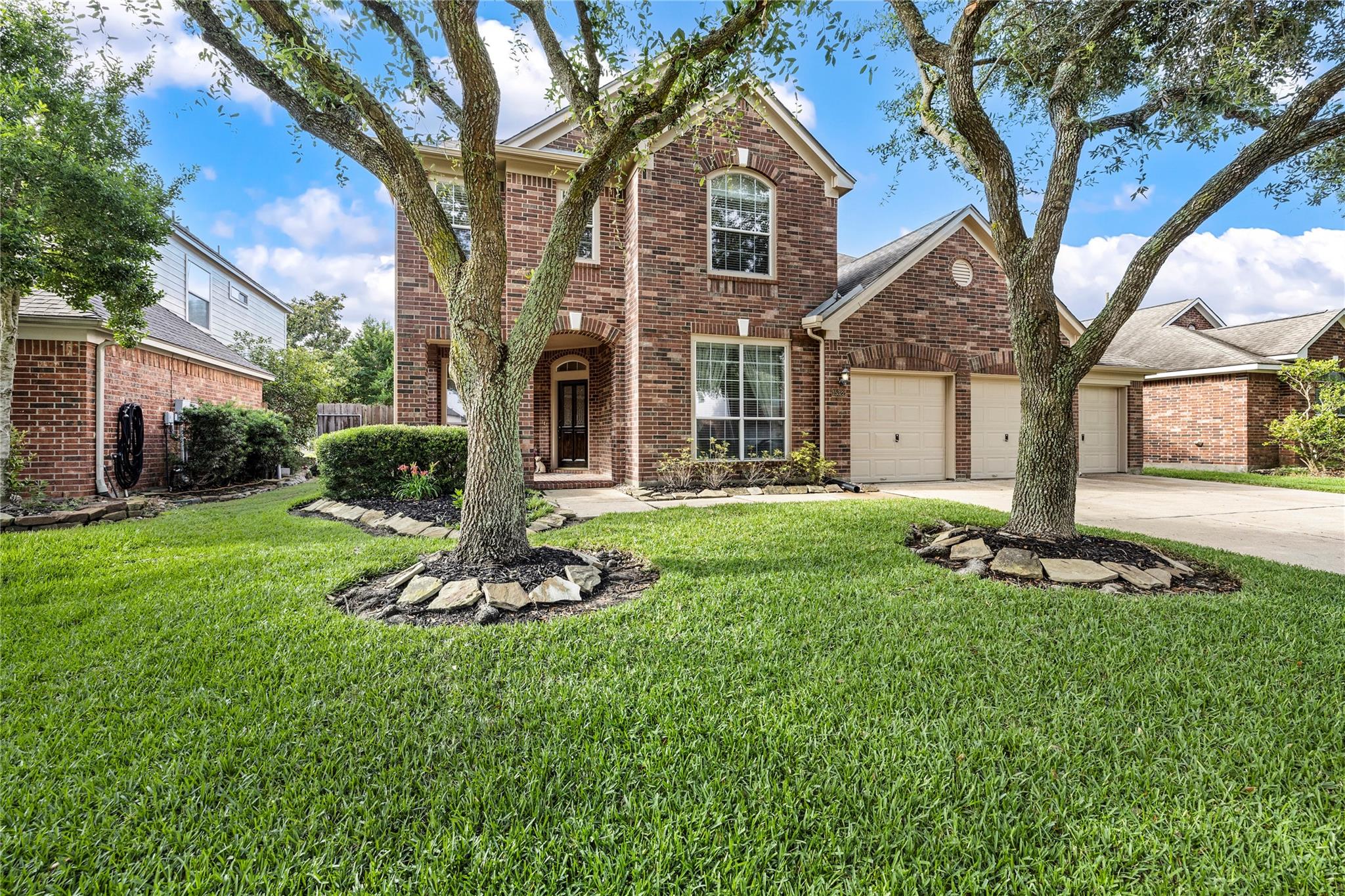 15322 Bent Twig Way