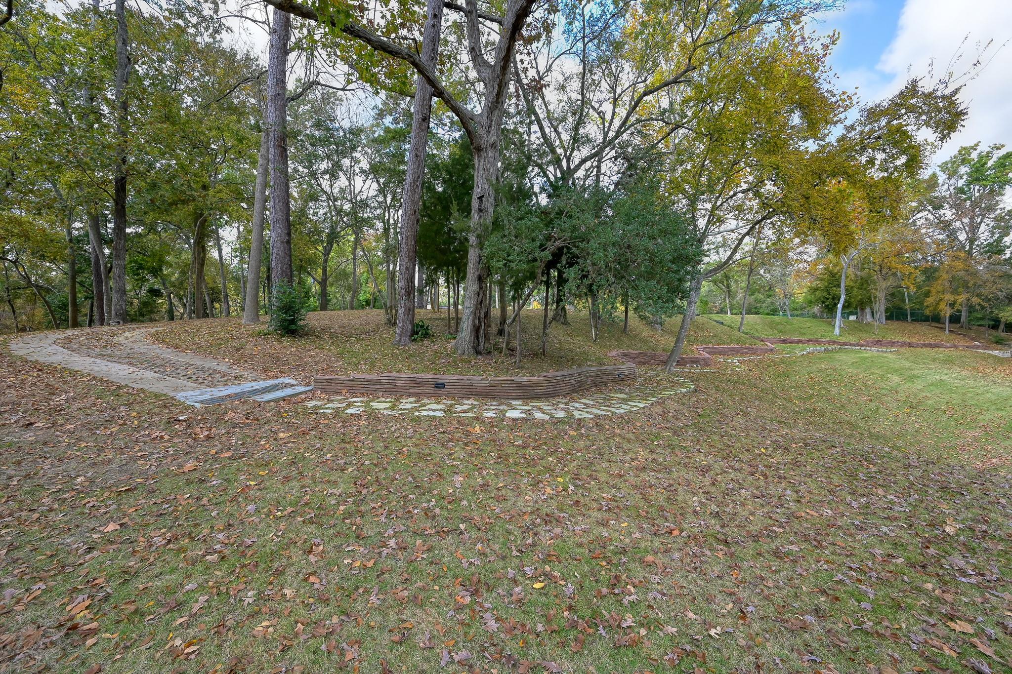 11103 Meadowick Drive