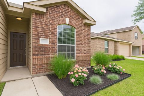 Photo of 9439 Amethyst Glen Drive, Rosharon, TX 77583 (MLS # 47346493)