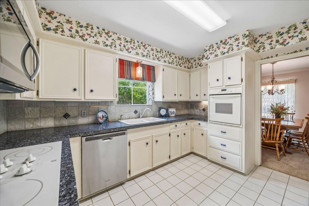 Photo of 1415 Anvil Drive, Houston, TX 77090 (MLS # 43226028)