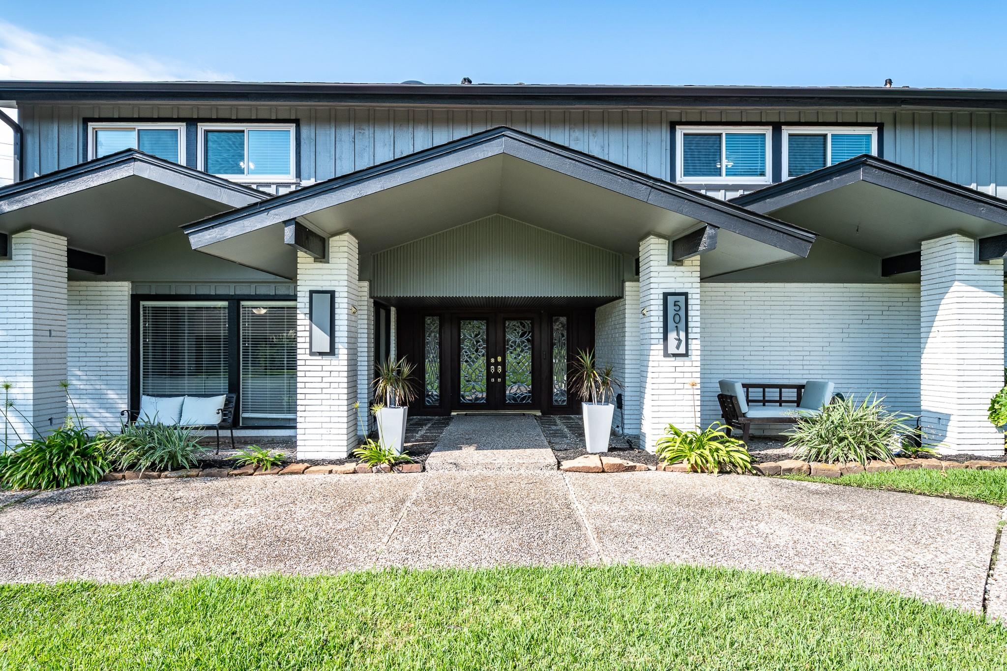 5017 Glenhaven Drive