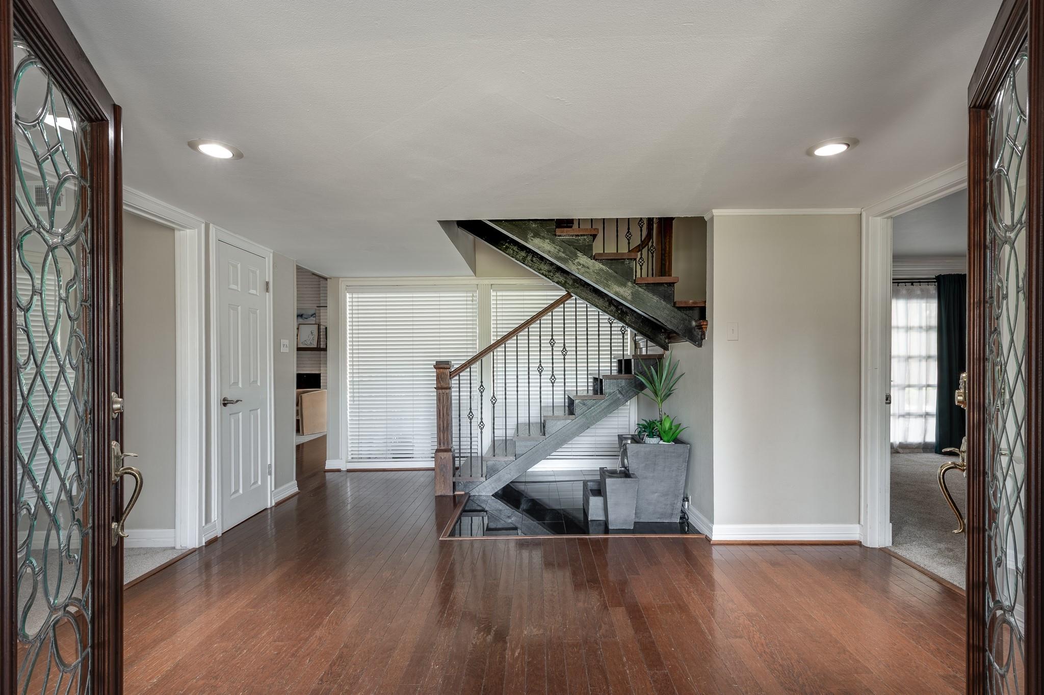 5017 Glenhaven Drive