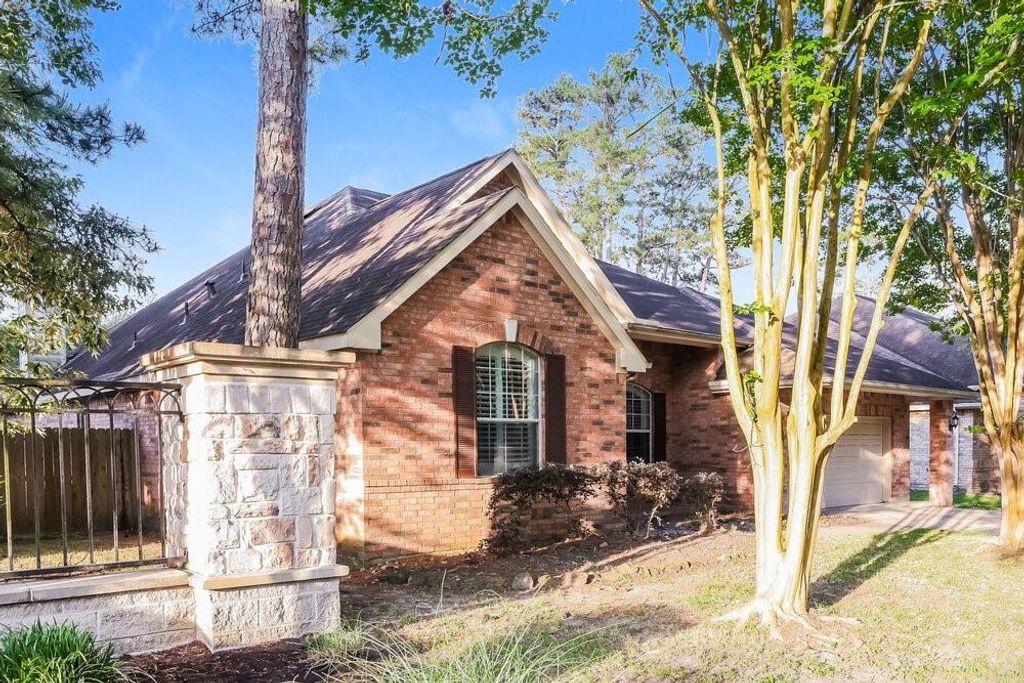 Photo of 20868 Bentwood Oaks Drive, Porter, TX 77365 (MLS # 71123724)