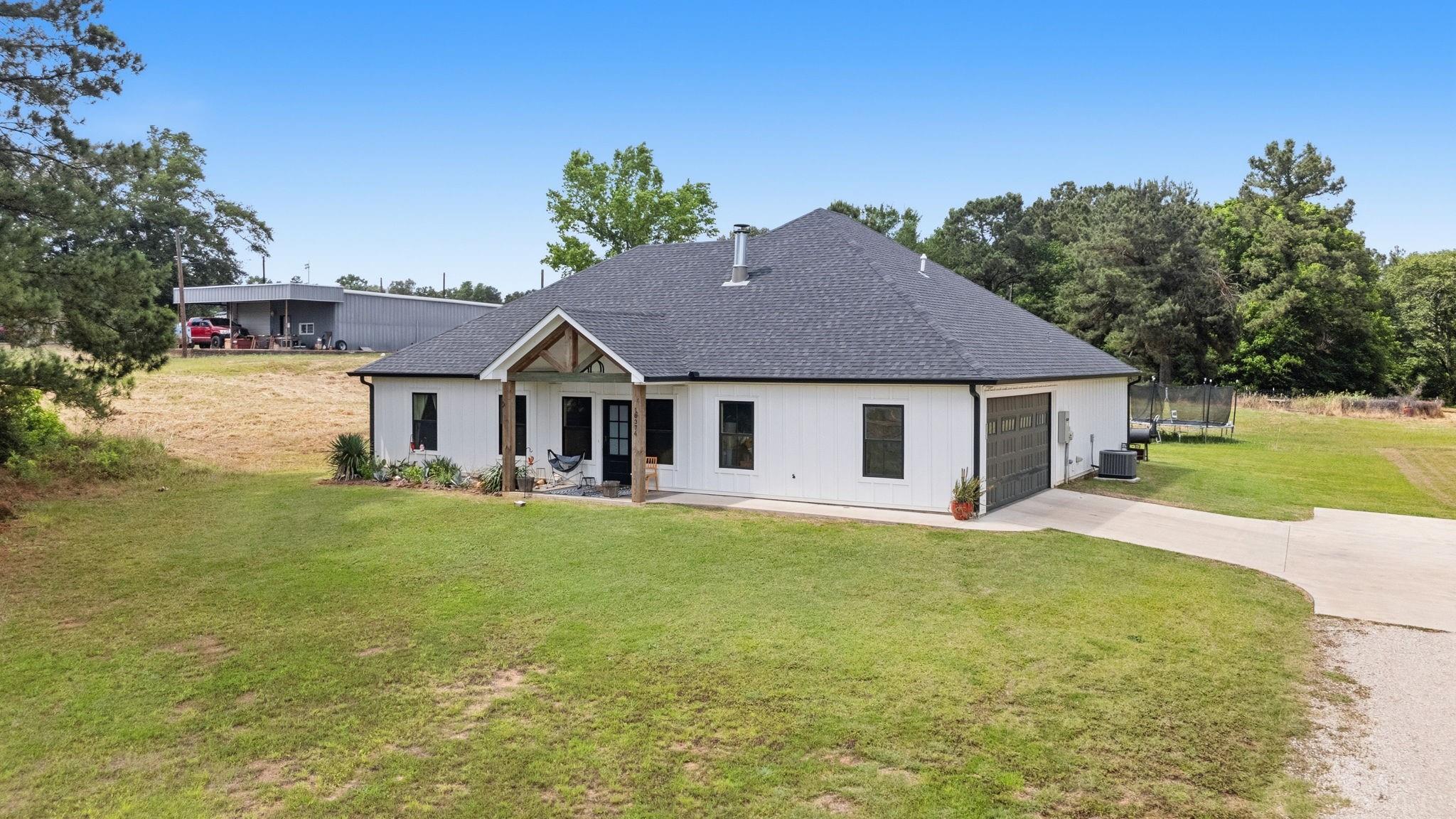 10374 St Hwy 204