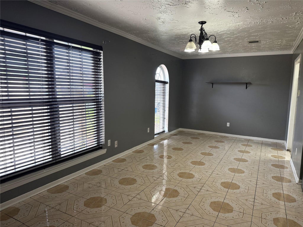 Photo of 10606 Kirkshire Drive, Houston, TX 77089 (MLS # 90240054)