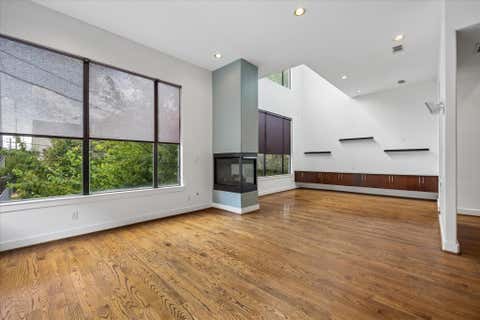 Photo of 732 Ruthven Street, Houston, TX 77019 (MLS # 24901719)