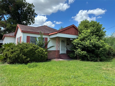 Photo of 6215 Gay Street, Houston, TX 77022 (MLS # 24218525)