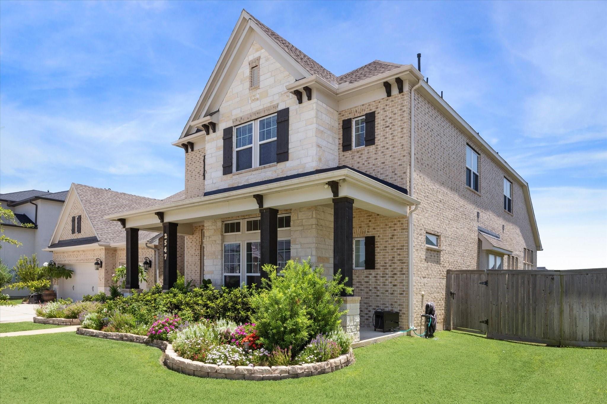 2547 Sandy Lake Drive