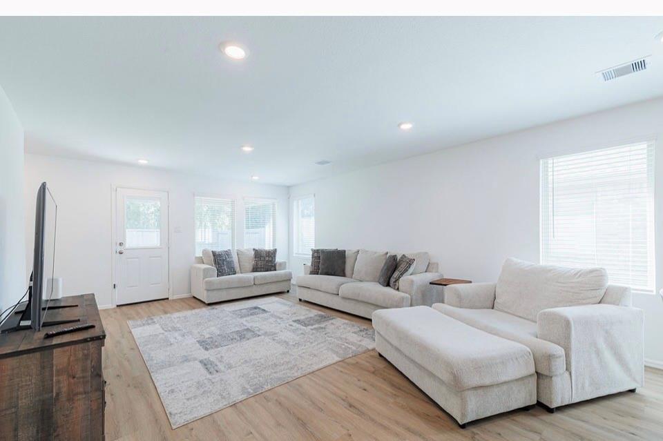 3343 Avary River Lane