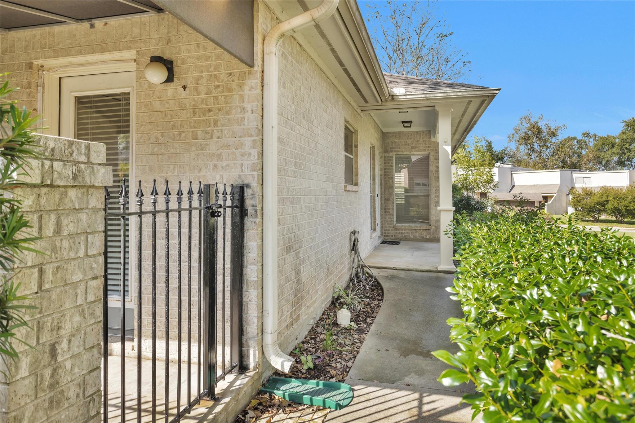 106 Fairway View Court