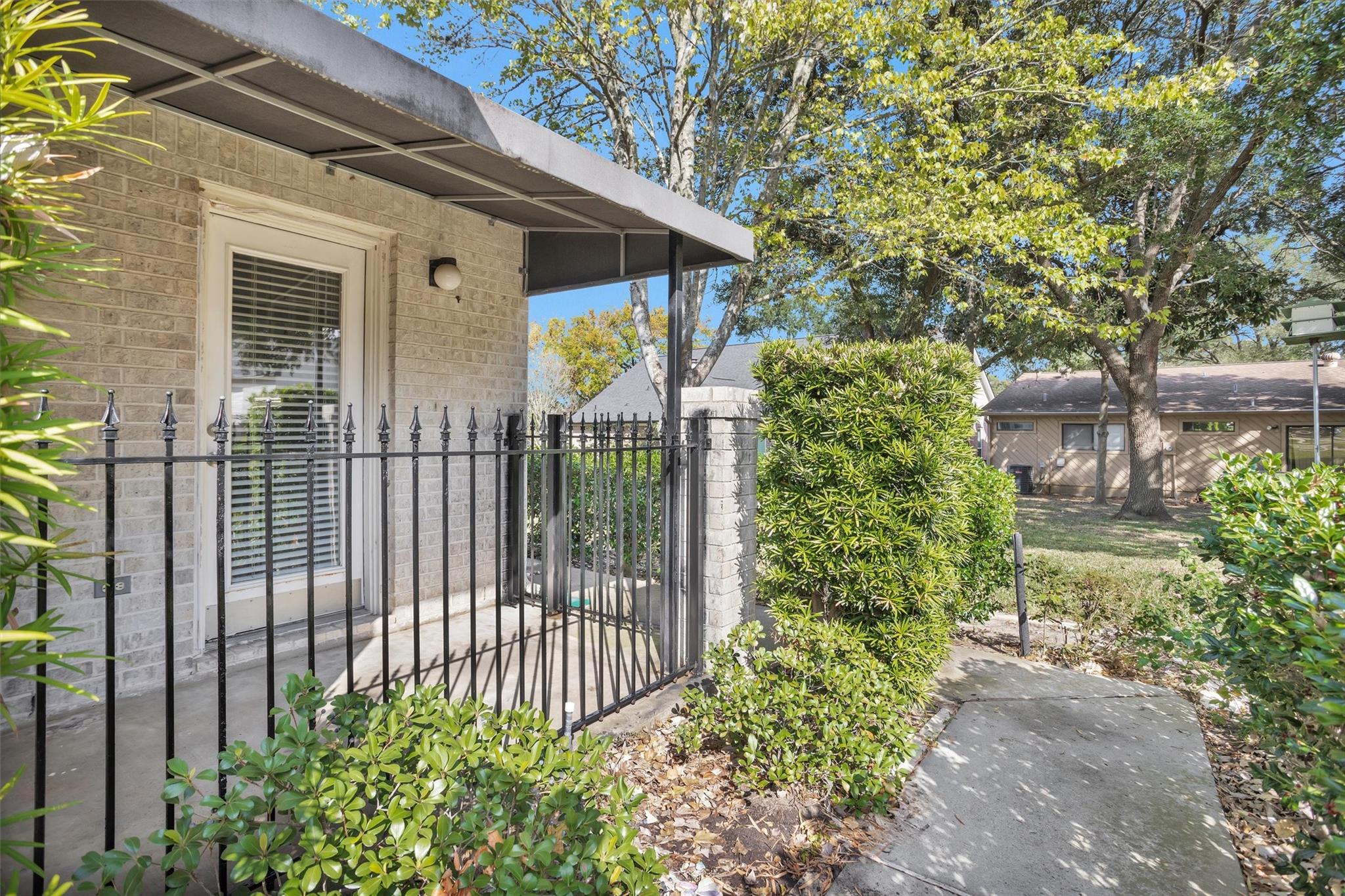 106 Fairway View Court