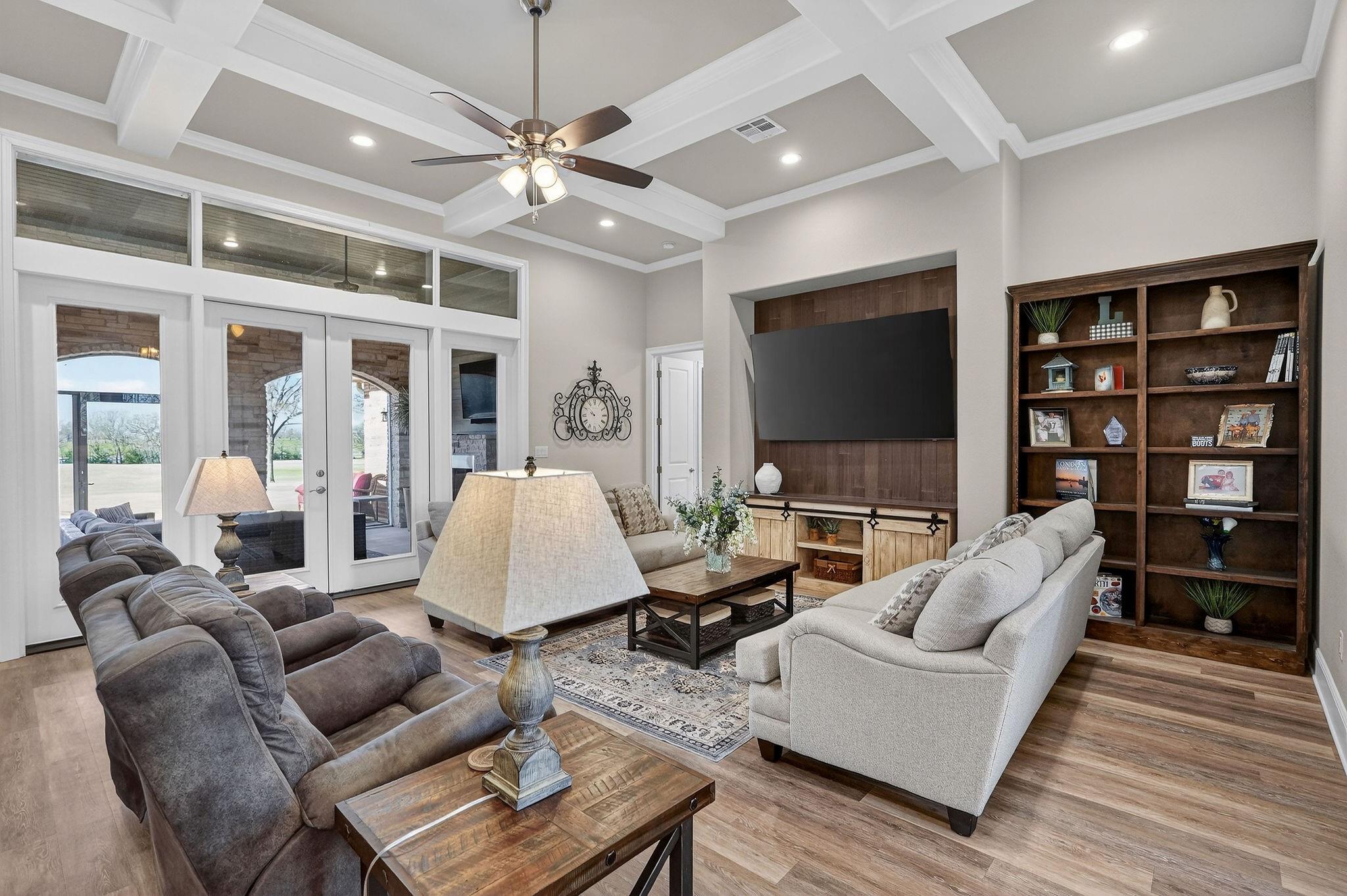 10066/10054 Arnold Lane