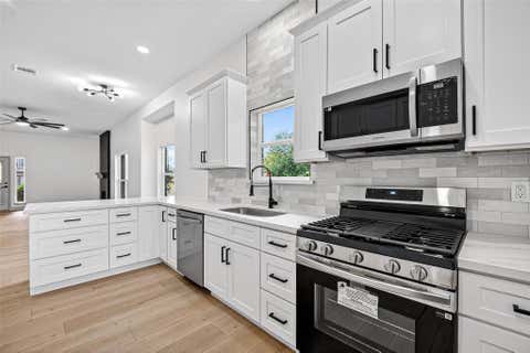 Photo of 1522 New Cedars Drive, Houston, TX 77062 (MLS # 39139047)