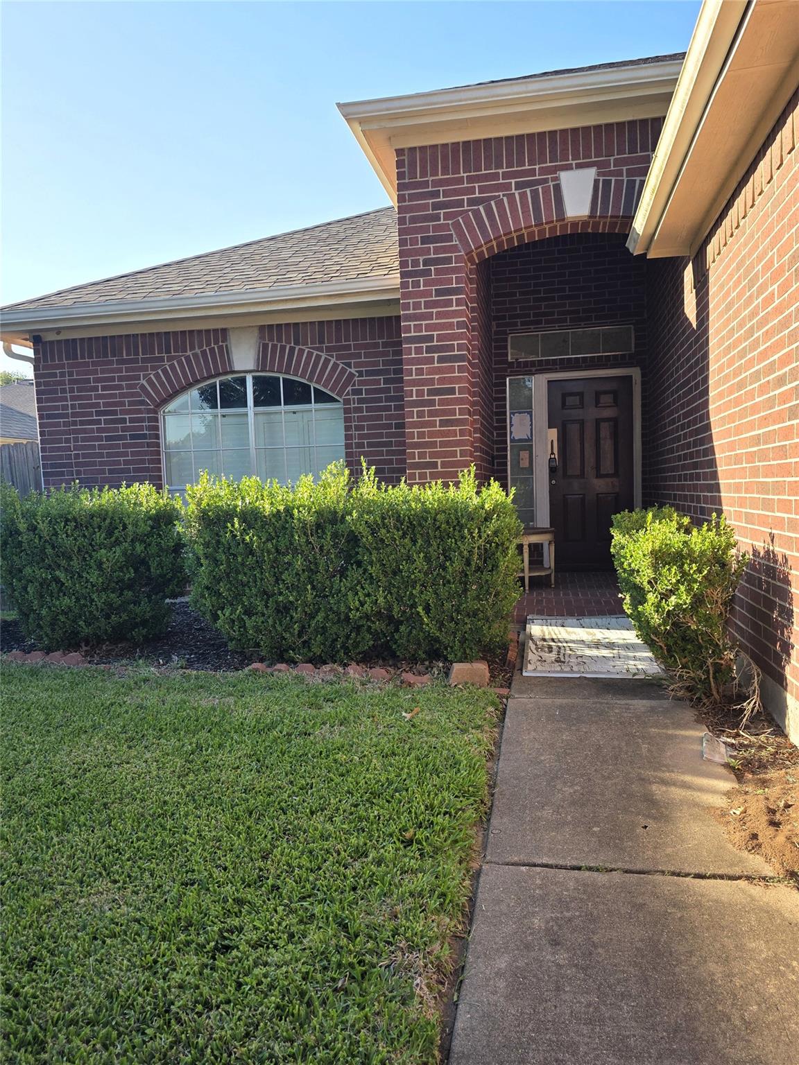 3502 Stratford Manor Drive