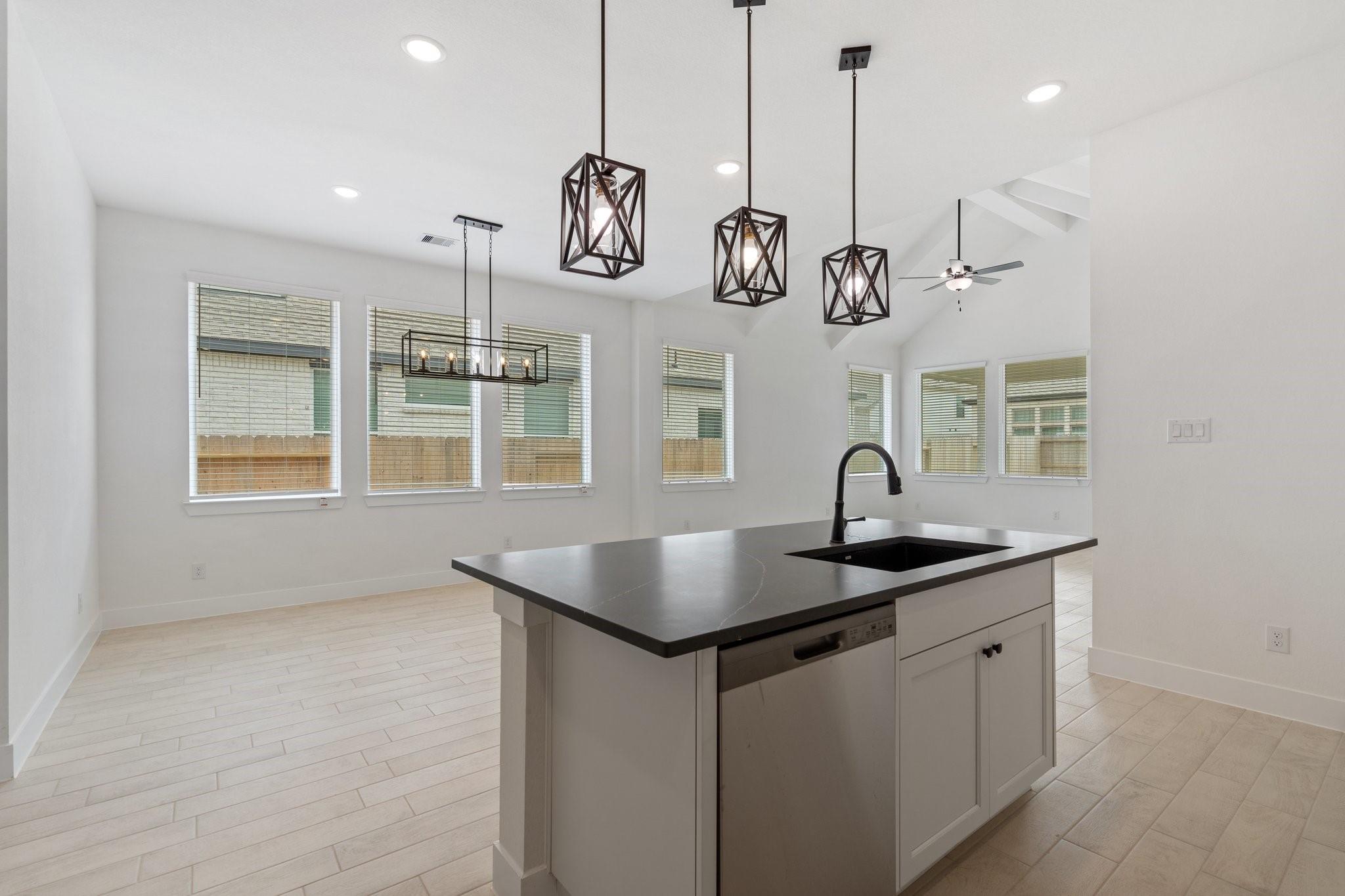 243 Garden Rose Trail