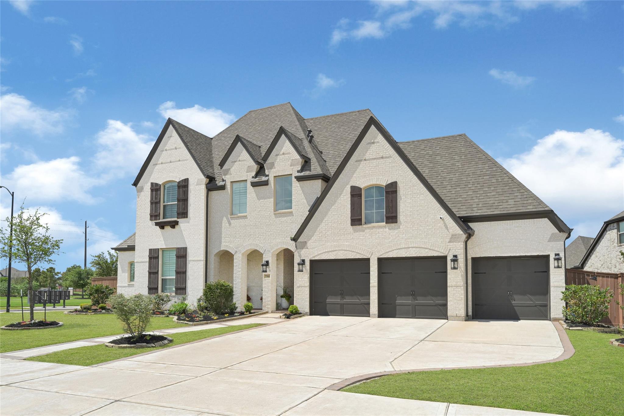 7311 Longspur Hollow Lane