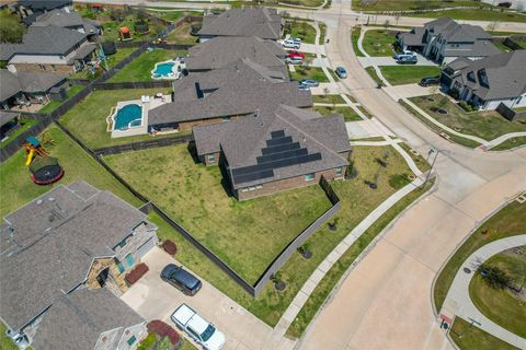 Photo of 4831 Dove Cove Lane, League City, TX 77573 (MLS # 26978877)