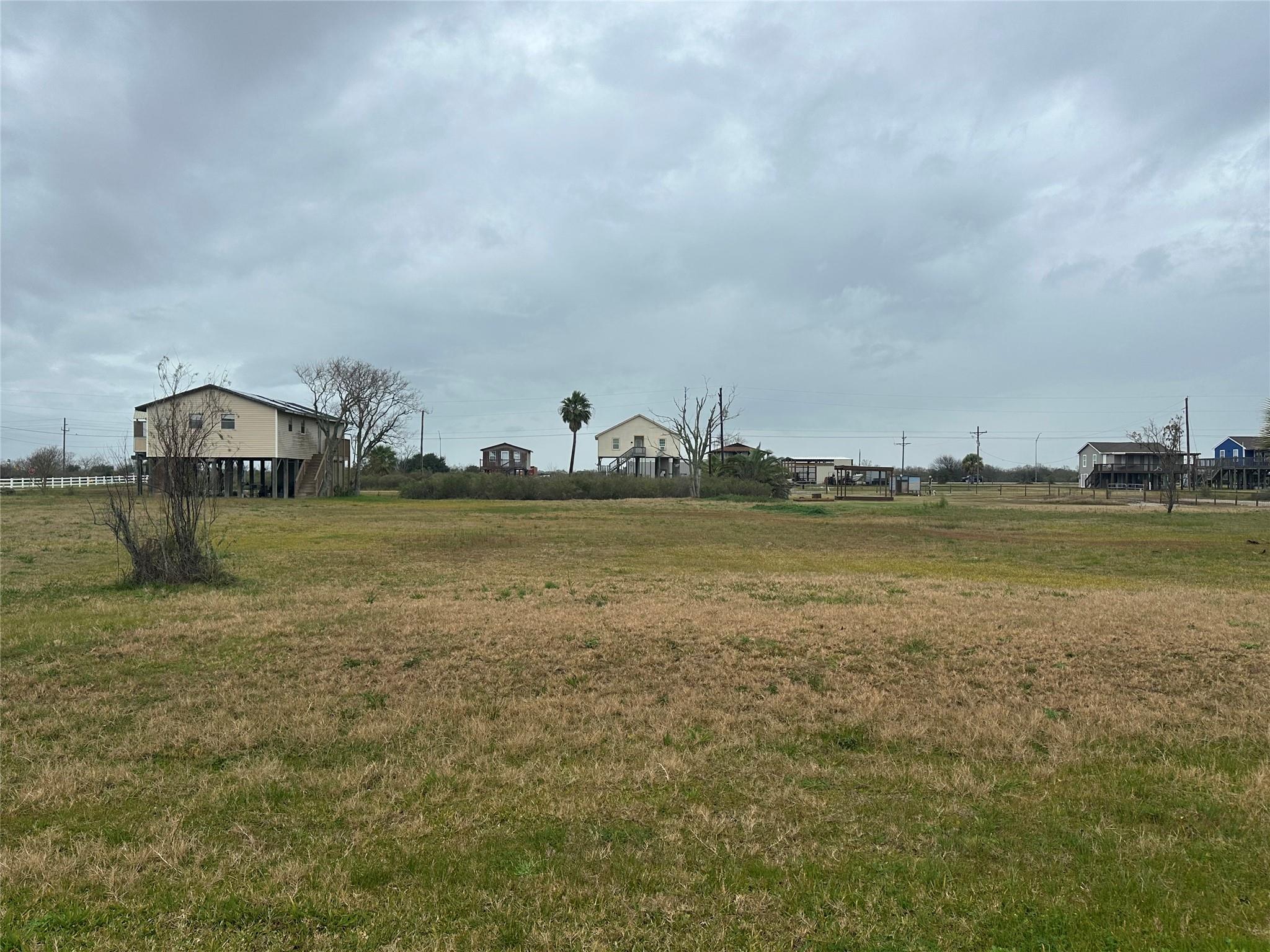 Lots 5-6 Front Avenue