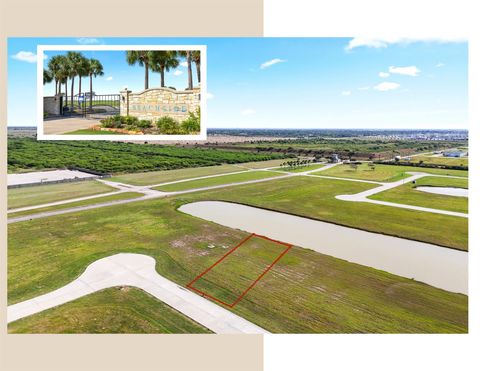 Photo of 2929 Hammock Ct, Palacios, TX 77465 (MLS # 84079762)