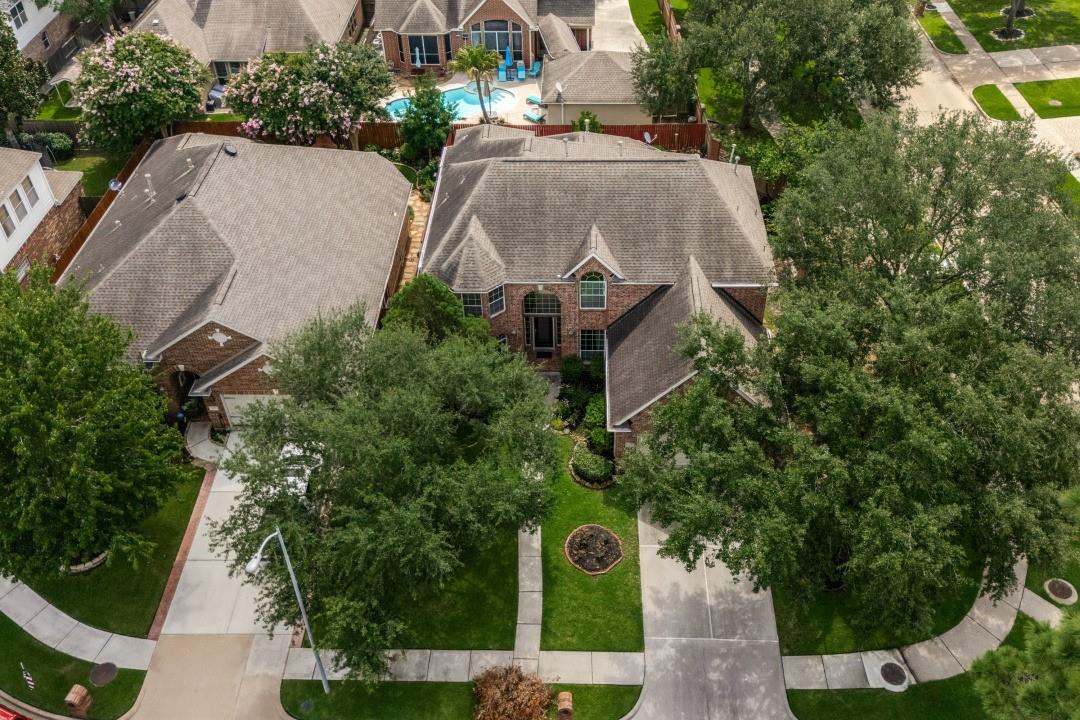 16102 Buckhead Court