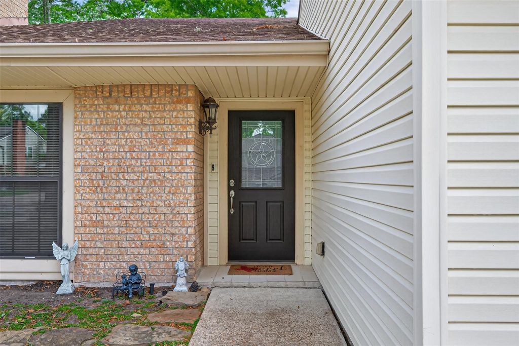Photo of 3119 Silver Falls Drive, Kingwood, TX 77339 (MLS # 47862505)