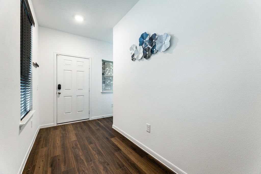 Photo of 16745 Oak Bough Drive, Conroe, TX 77302 (MLS # 36223326)