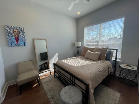 Tiny photo for 902 Martin Street #A, Houston, TX 77018 (MLS # 35629802)