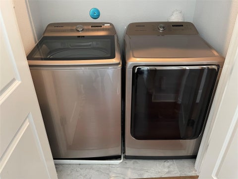 Tiny photo for 902 Martin Street #A, Houston, TX 77018 (MLS # 35629802)