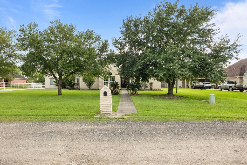 Photo of 3514 Avenue D, Santa Fe, TX 77510 (MLS # 16308036)