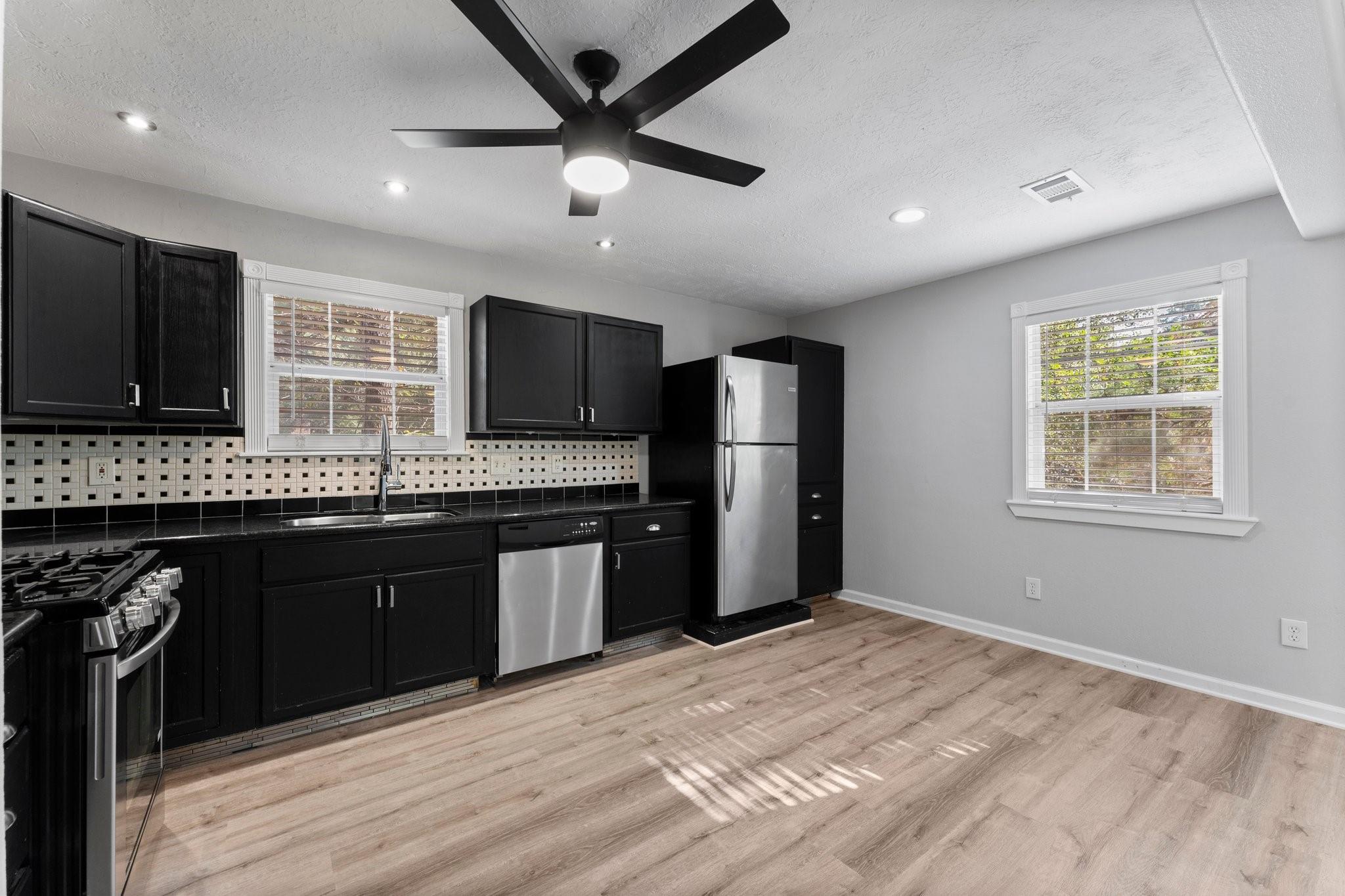 2 Ground Brier Court