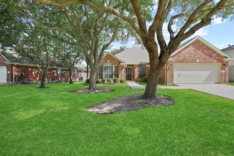 Photo of 8305 Spinnaker Bay Lane, Pearland, TX 77584 (MLS # 94575748)