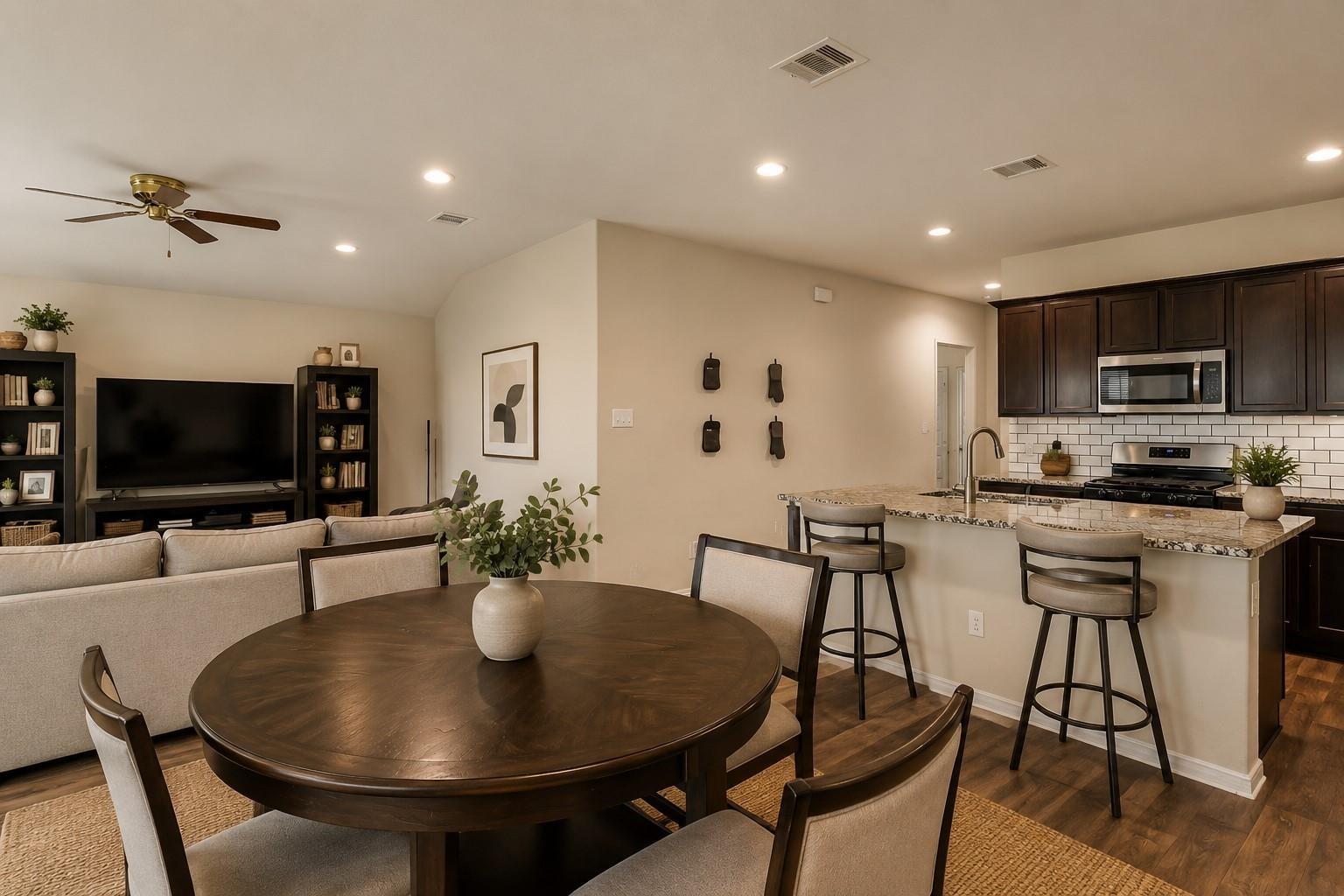 927 Petunia Falls Lane