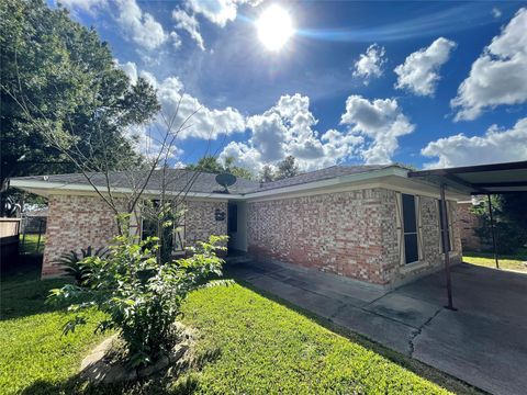 Photo of 1212 Avenue M, South Houston, TX 77587 (MLS # 35993540)