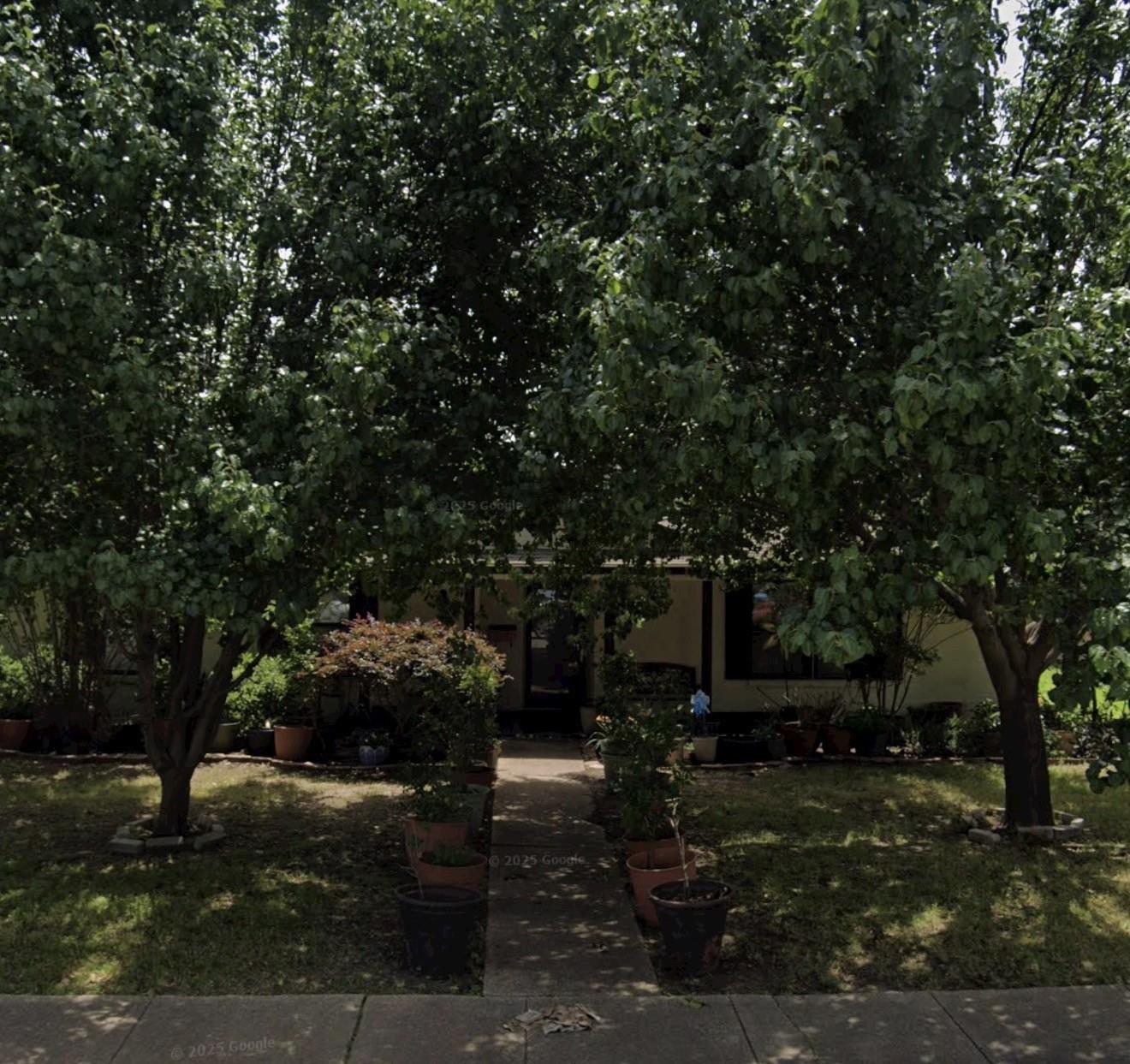 2512 Eastbrook Drive