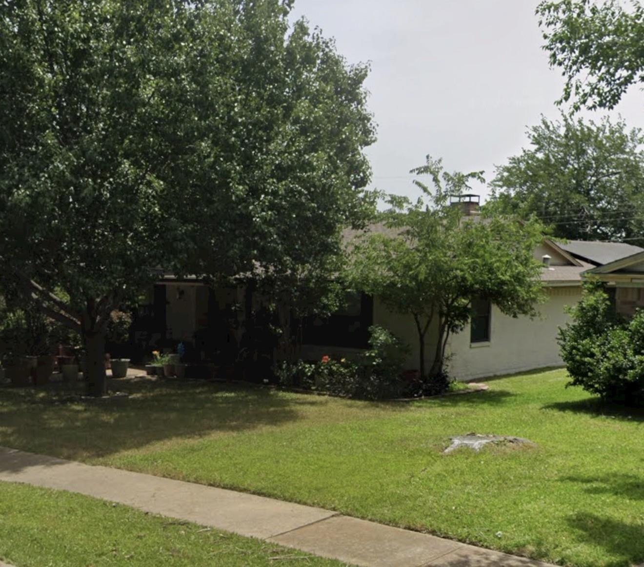 2512 Eastbrook Drive