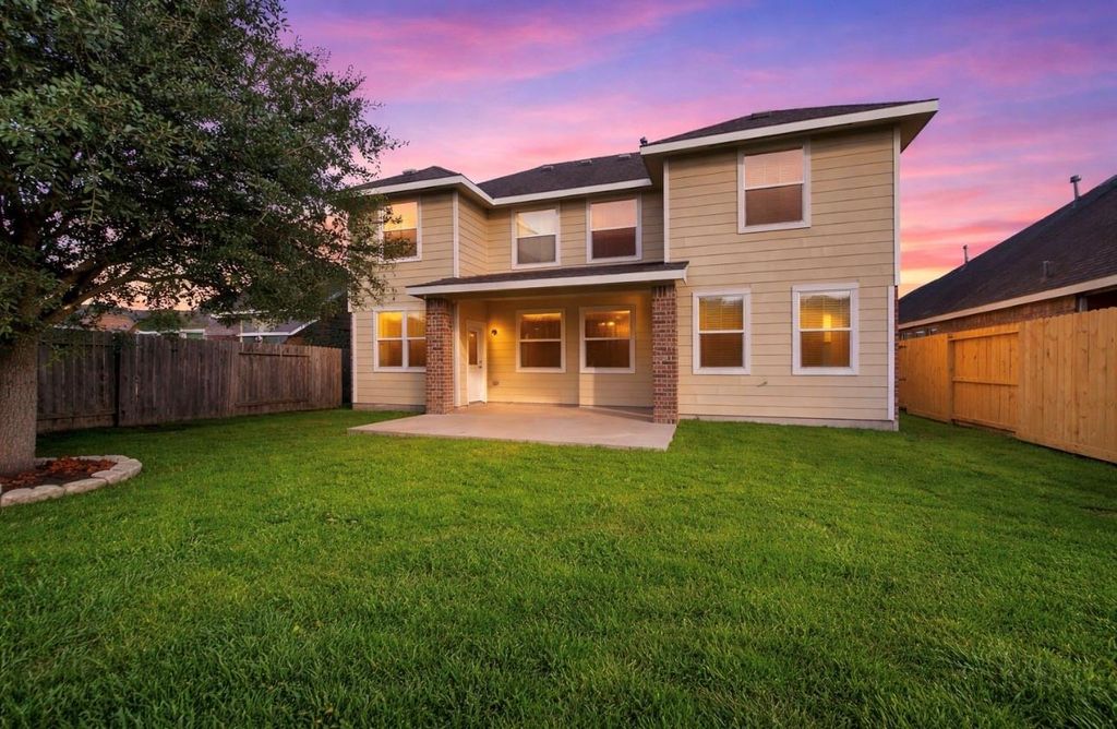 Photo of 8311 Bay Oaks Drive, Baytown, TX 77523 (MLS # 85117056)