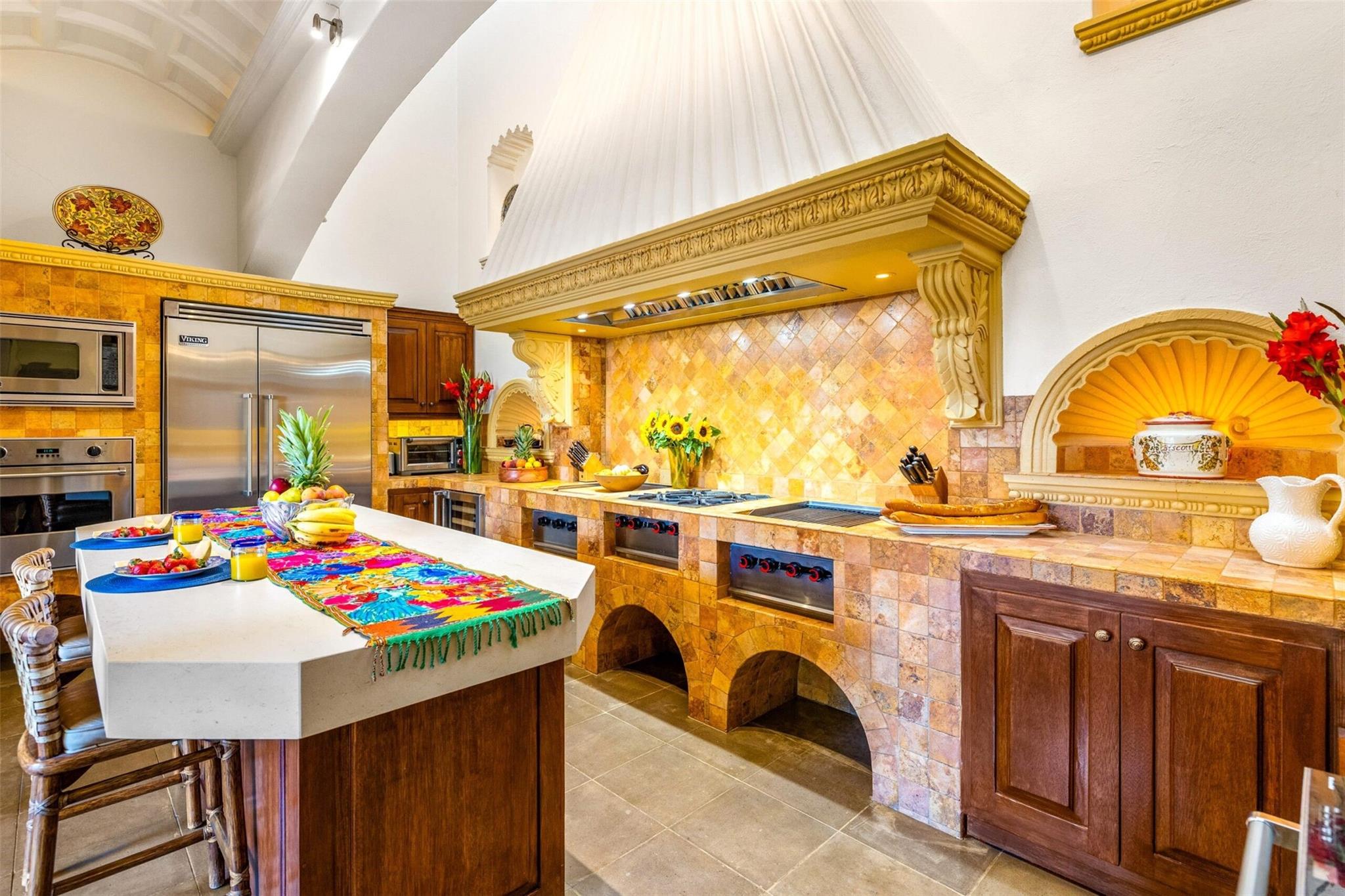 Tennessee 37700, Mexico, 5 Bedrooms Bedrooms, ,6 BathroomsBathrooms,Residential,Active,225360