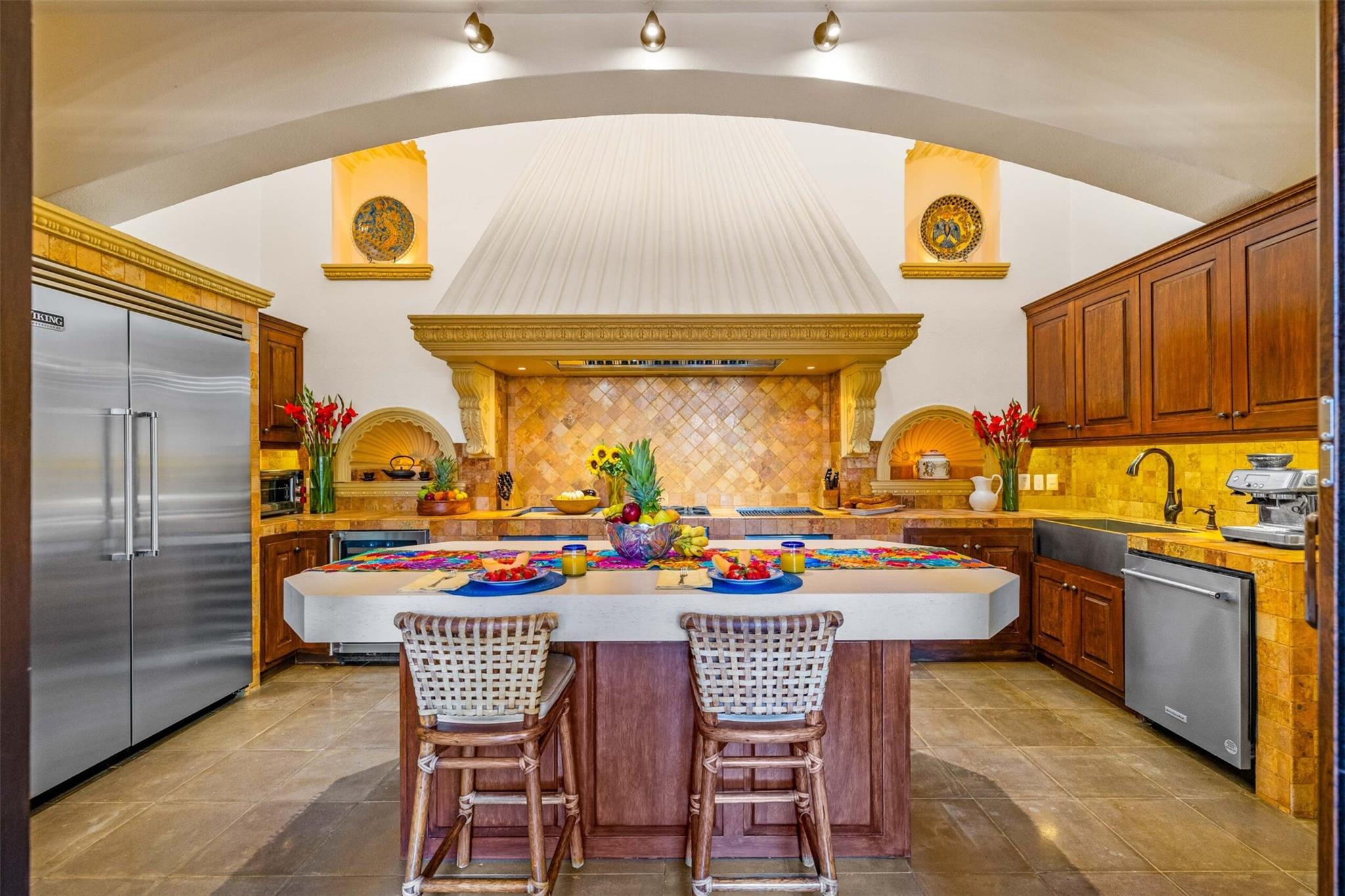 Tennessee 37700, Mexico, 5 Bedrooms Bedrooms, ,6 BathroomsBathrooms,Residential,Active,225360