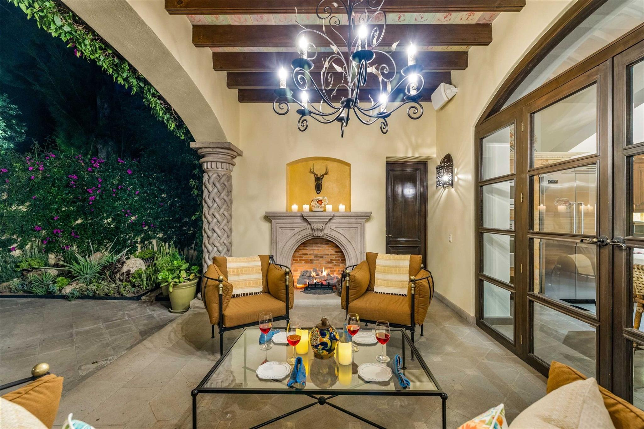 Tennessee 37700, Mexico, 5 Bedrooms Bedrooms, ,6 BathroomsBathrooms,Residential,Active,225360