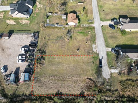Vacant Land For Sale - 623 S Avenue G<br/> Freeport, TX 77541