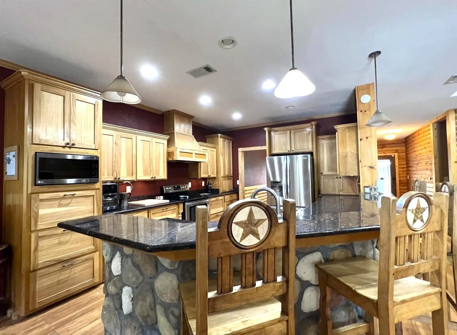 22295 Us Highway 96 S