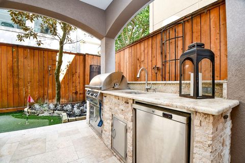 Tiny photo for 618 Yellow Tulip Trail, Houston, TX 77079 (MLS # 34621185)