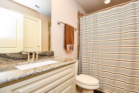 Tiny photo for 618 Yellow Tulip Trail, Houston, TX 77079 (MLS # 34621185)