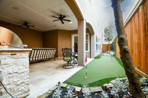 Tiny photo for 618 Yellow Tulip Trail, Houston, TX 77079 (MLS # 34621185)
