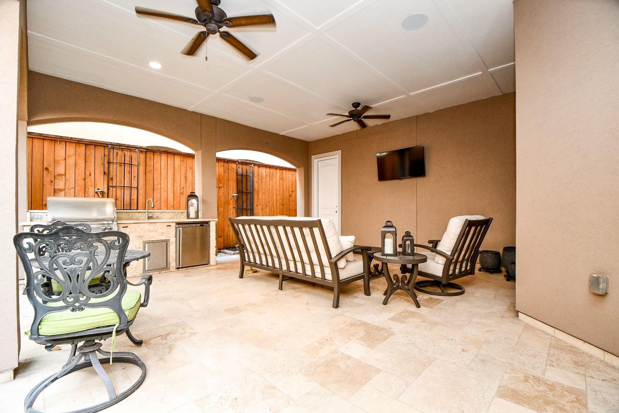 Houston, Texas, 77079, United States, 4 Bedrooms Bedrooms, ,5 BathroomsBathrooms,Residential,Active,2032936
