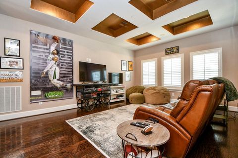 Tiny photo for 618 Yellow Tulip Trail, Houston, TX 77079 (MLS # 34621185)